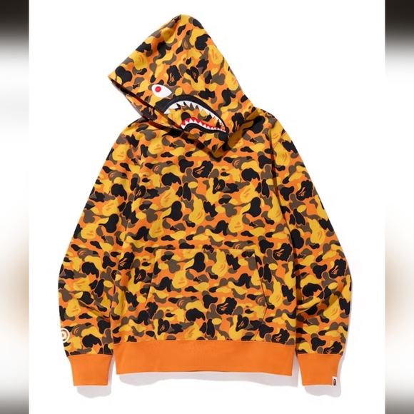 Authentic Bape X XO The Weekend - Picture 9 of 10